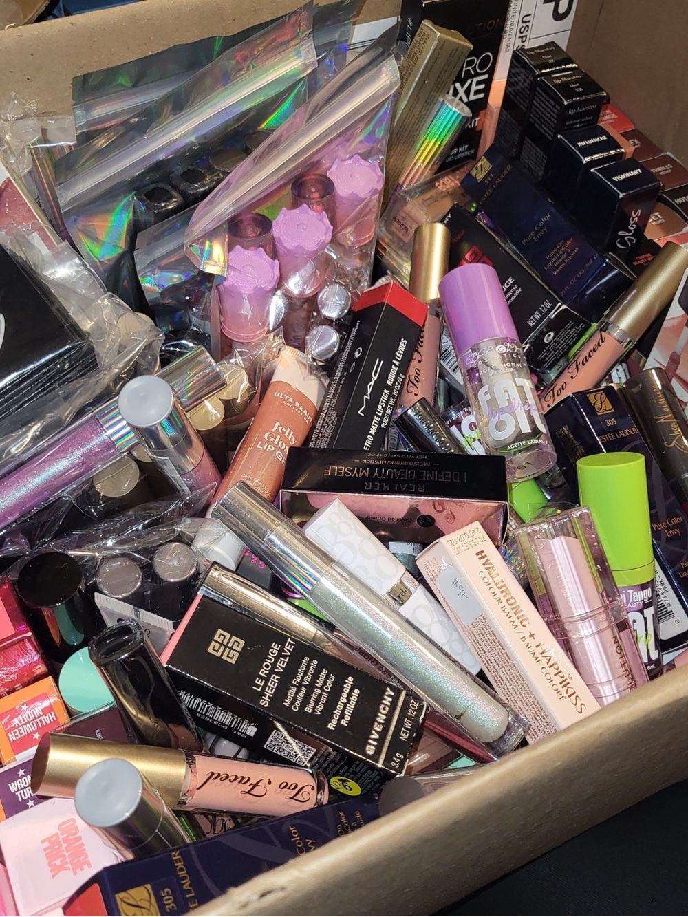 Makeup mystery box